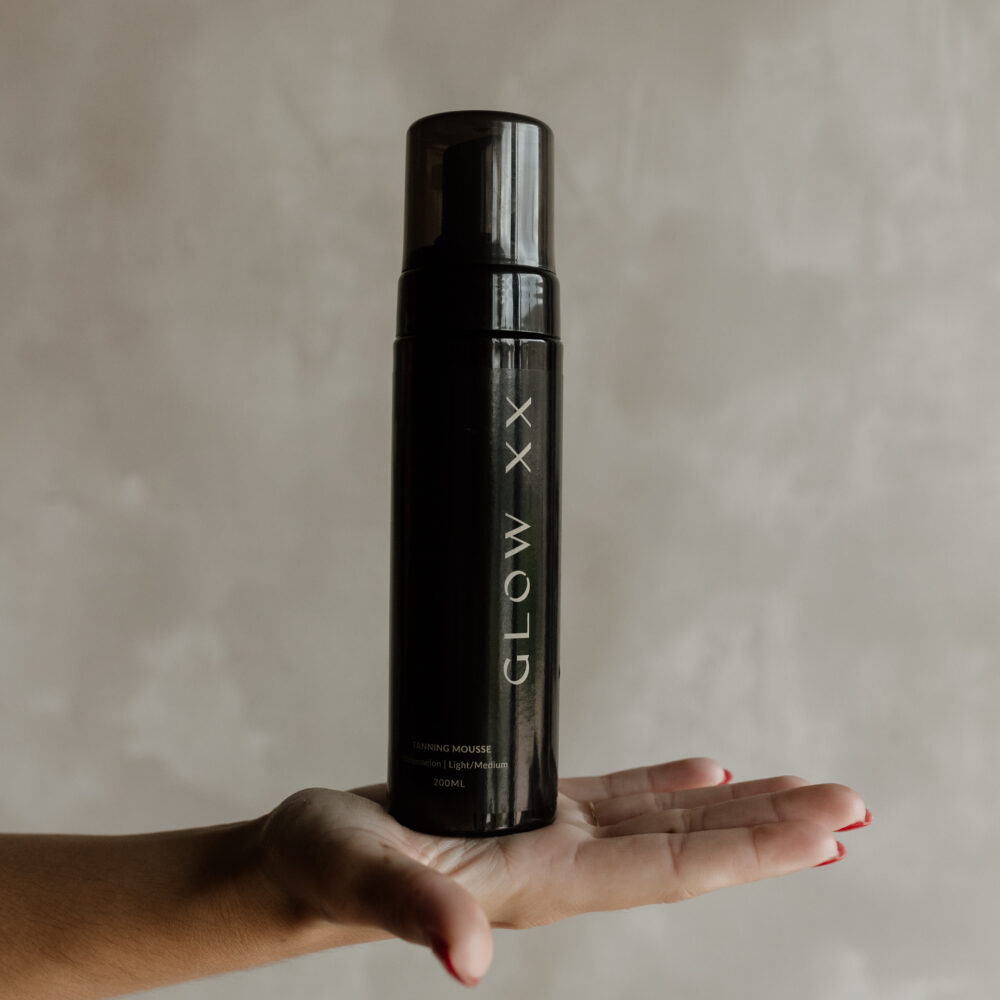 Alternative view of GlowXX Mousse Light-Medium